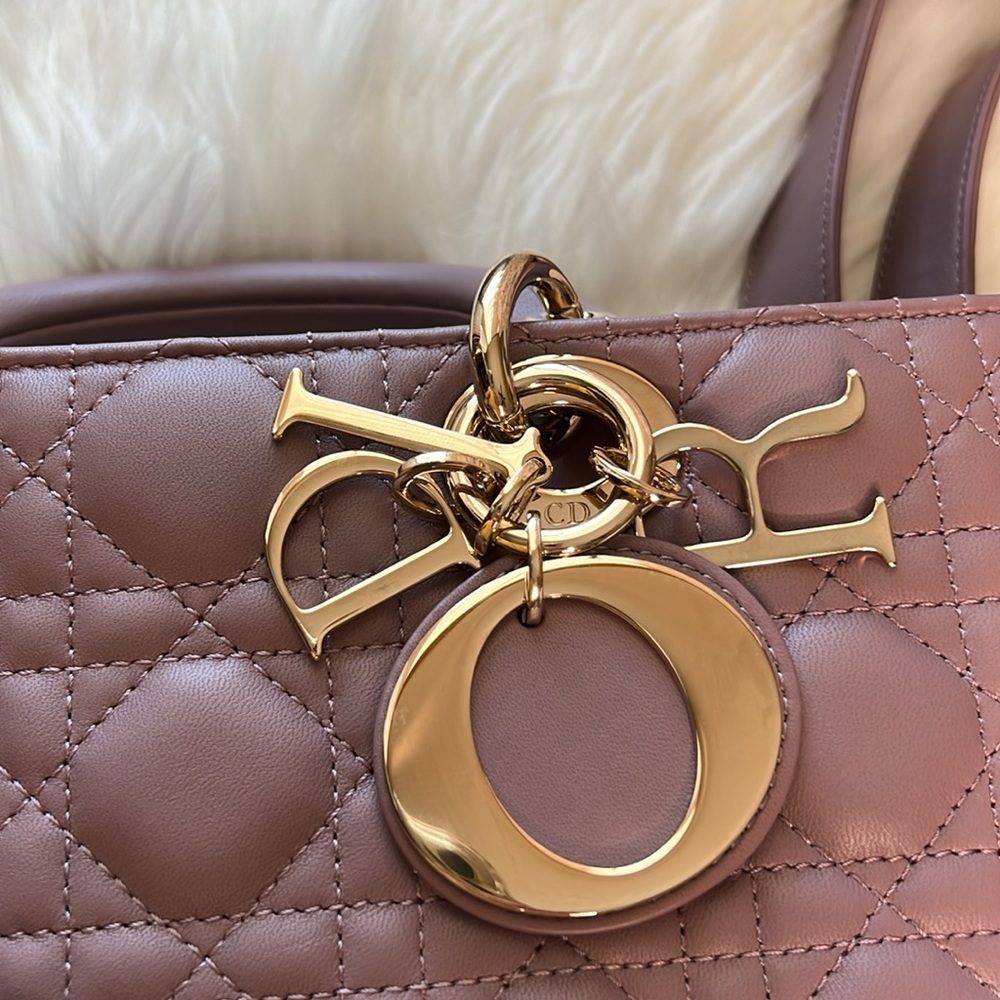Dior Medium Lady D-Joy Bag Peony Pink Cannage Lambskin NWT Shoulder/Crossbody - Picture 7 of 17
